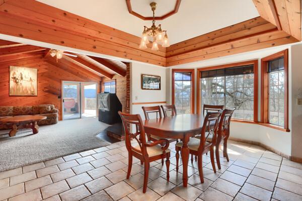 Detail Gallery Image 11 of 30 For 40835 Big Oak Flat Rd, Oakhurst,  CA 93644 - 3 Beds | 2 Baths