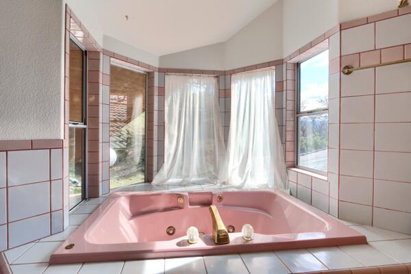 Detail Gallery Image 16 of 30 For 40835 Big Oak Flat Rd, Oakhurst,  CA 93644 - 3 Beds | 2 Baths