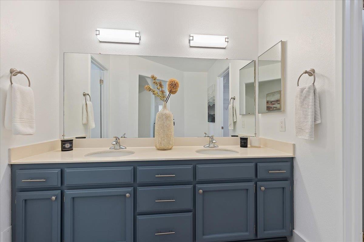 Detail Gallery Image 30 of 47 For 480 Verano Ct, San Jose,  CA 95111 - 3 Beds | 3 Baths
