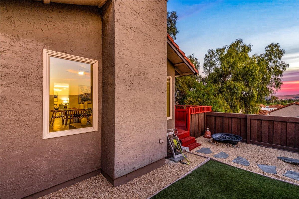 Detail Gallery Image 5 of 47 For 480 Verano Ct, San Jose,  CA 95111 - 3 Beds | 3 Baths