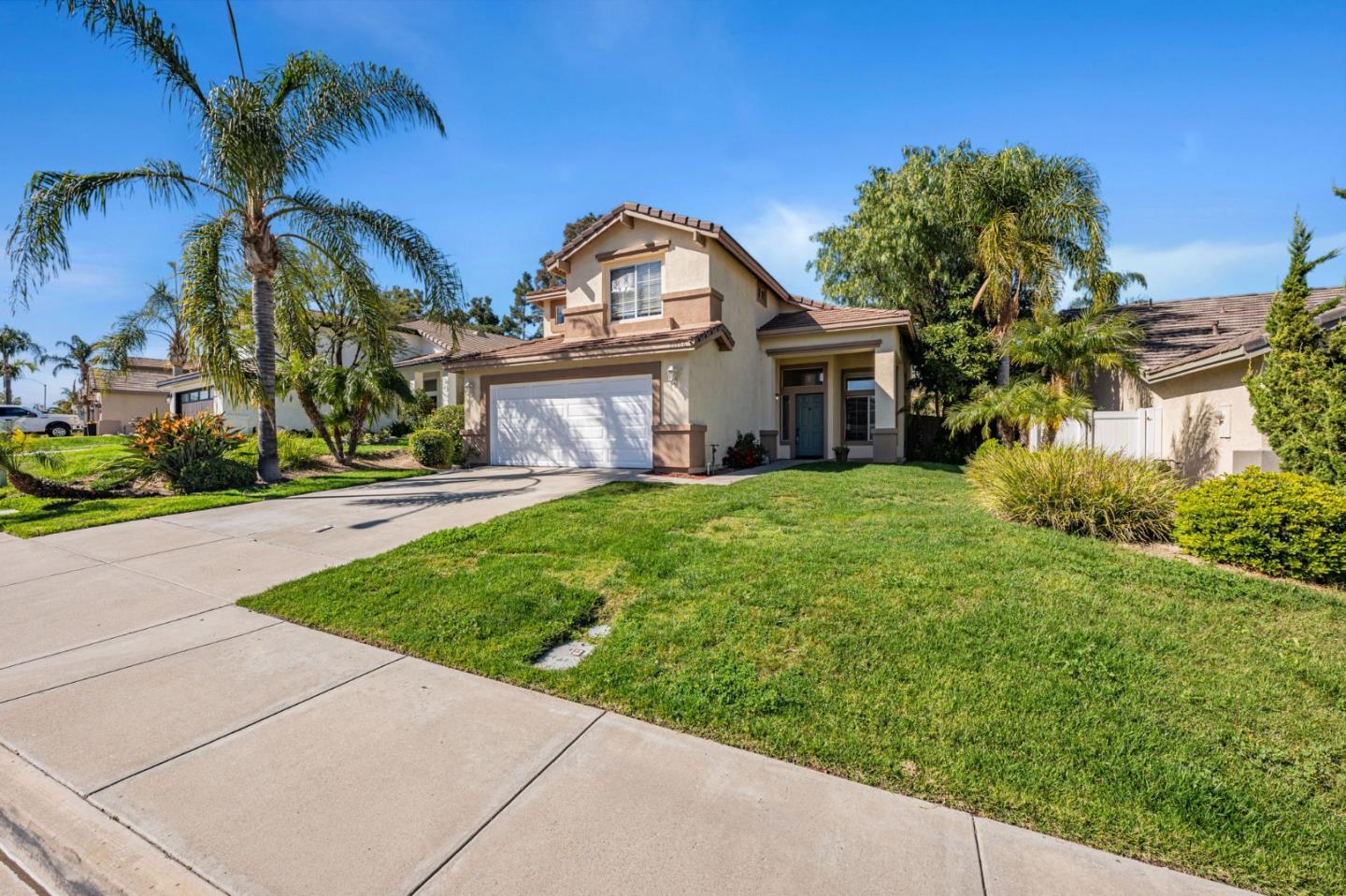 Detail Gallery Image 2 of 18 For 31748 Corte Avalos, Temecula,  CA 92592 - 4 Beds | 2/1 Baths