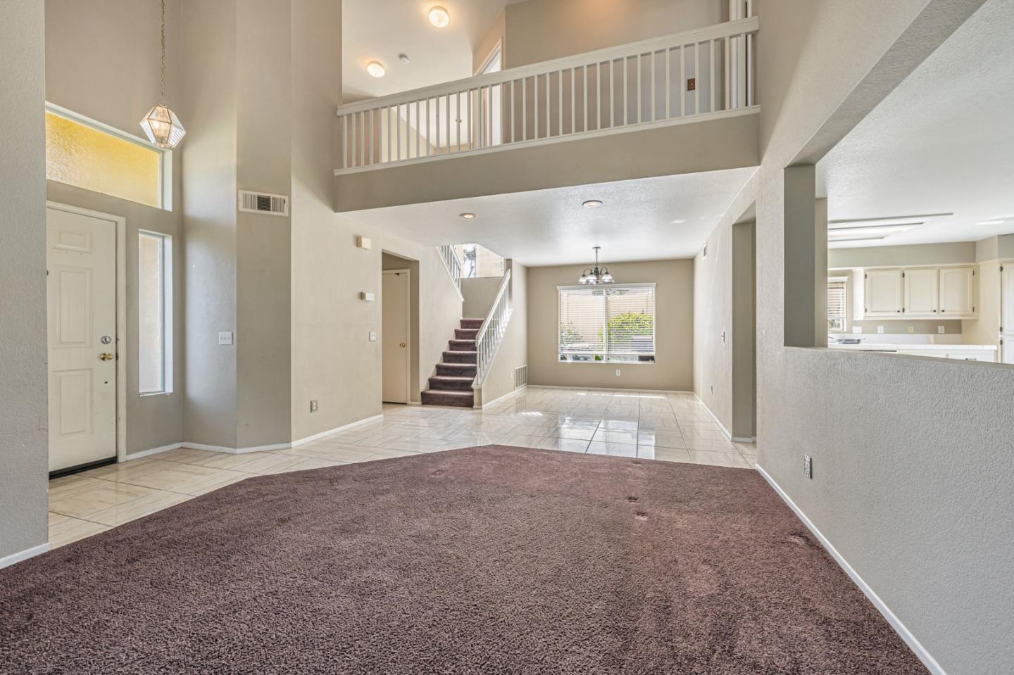 Detail Gallery Image 5 of 18 For 31748 Corte Avalos, Temecula,  CA 92592 - 4 Beds | 2/1 Baths