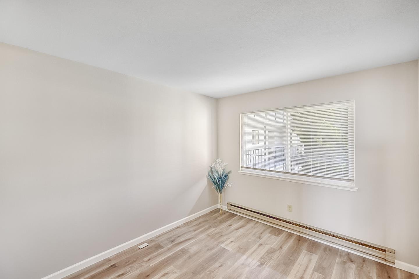 Detail Gallery Image 10 of 15 For 815 Balboa Ave #206,  Capitola,  CA 95010 - 2 Beds | 1/1 Baths