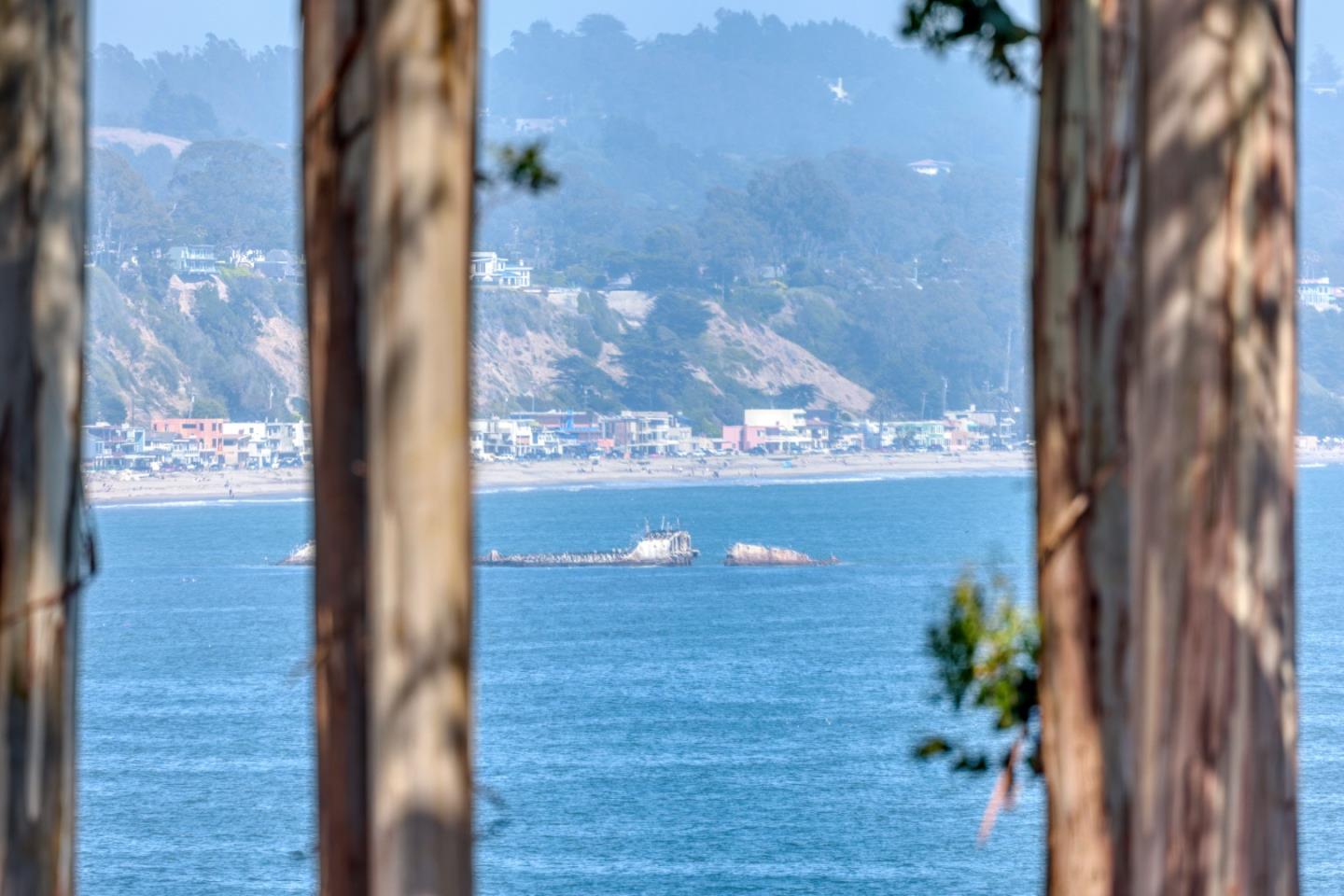 Detail Gallery Image 13 of 15 For 815 Balboa Ave #206,  Capitola,  CA 95010 - 2 Beds | 1/1 Baths