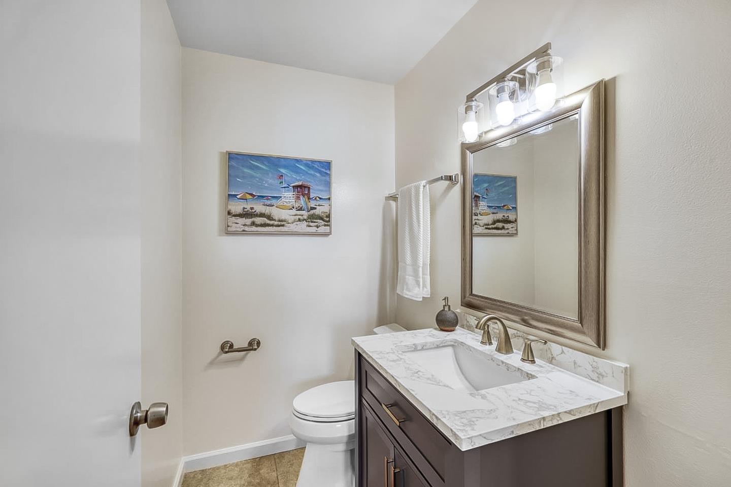 Detail Gallery Image 9 of 15 For 815 Balboa Ave #206,  Capitola,  CA 95010 - 2 Beds | 1/1 Baths