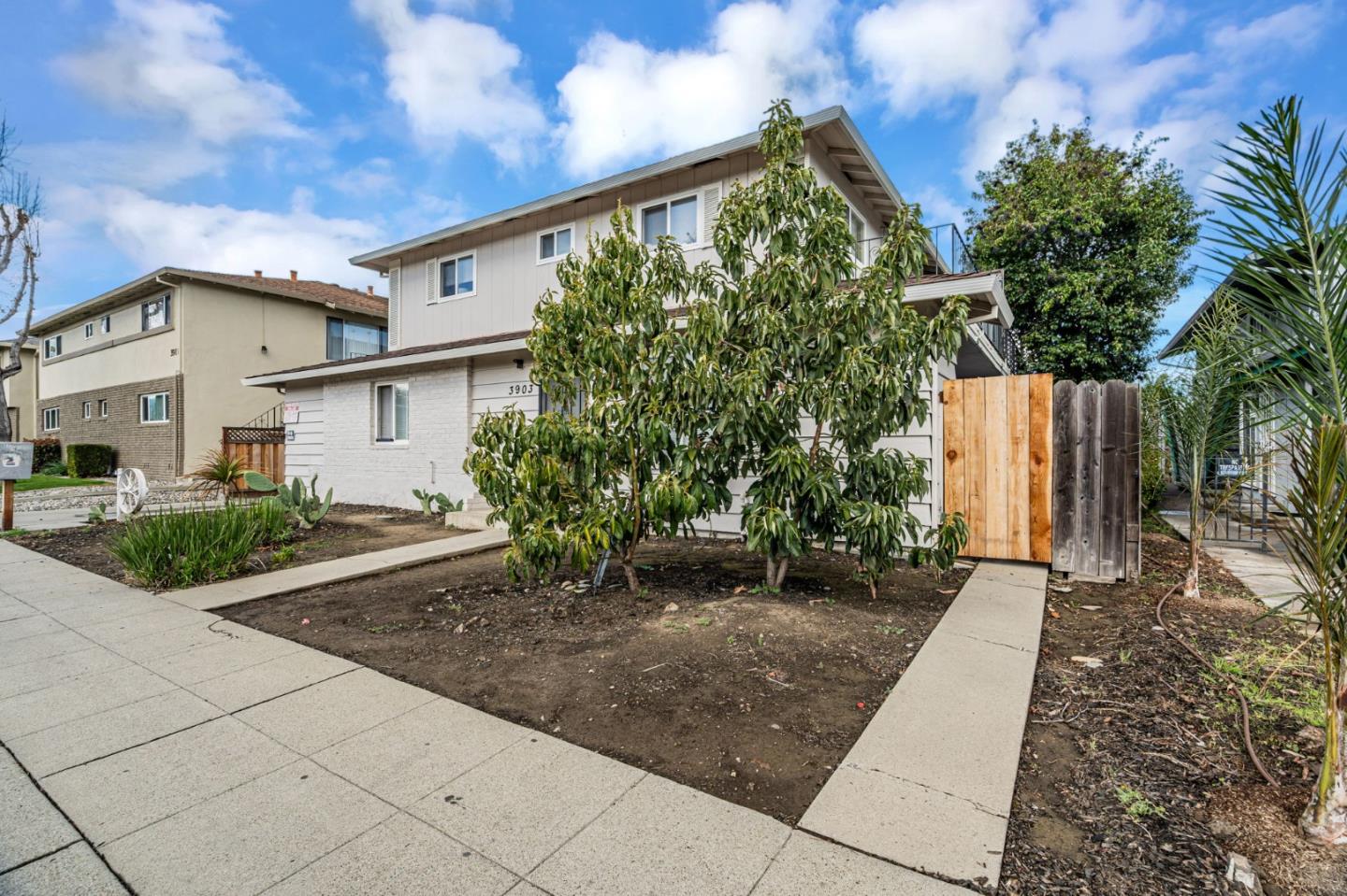 Detail Gallery Image 2 of 22 For 3903 Hamilton Ave, San Jose,  CA 95130 - – Beds | – Baths