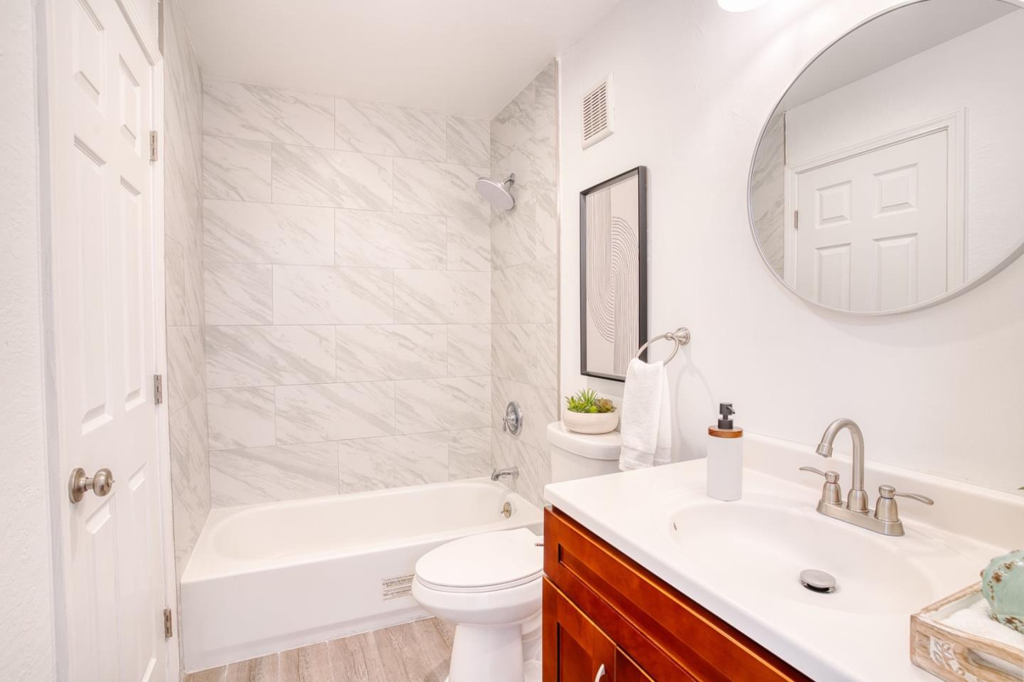 Detail Gallery Image 12 of 20 For 380 Auburn Way #10,  San Jose,  CA 95129 - 2 Beds | 1 Baths