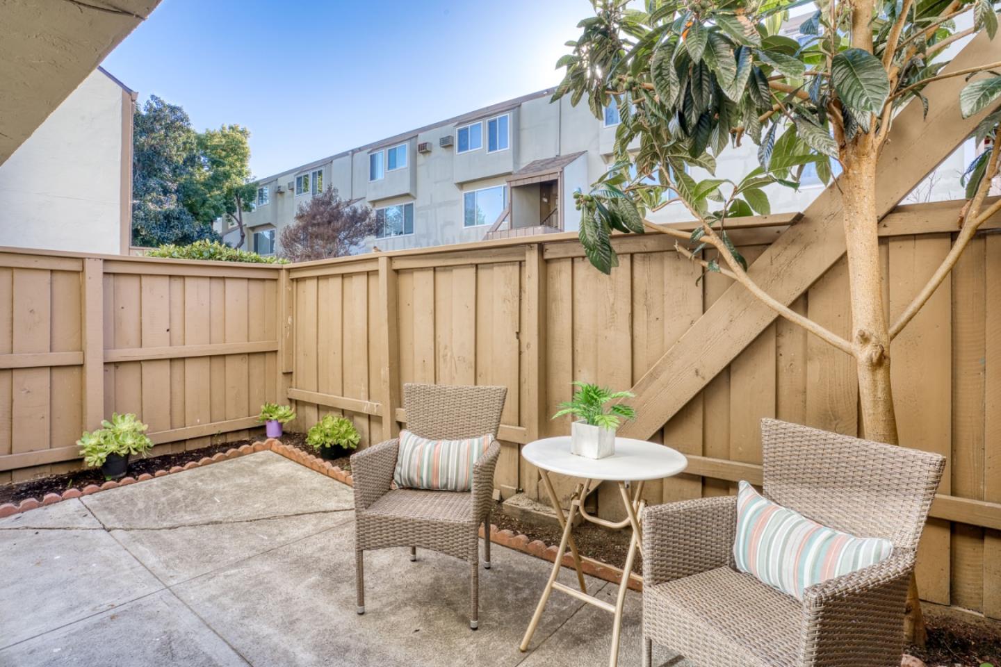Detail Gallery Image 16 of 20 For 380 Auburn Way #10,  San Jose,  CA 95129 - 2 Beds | 1 Baths