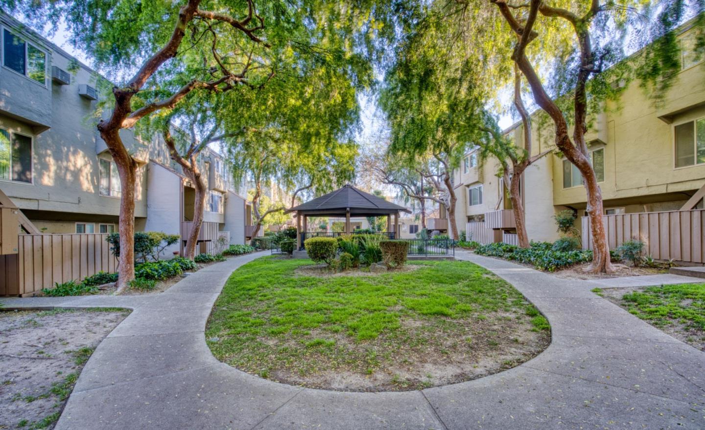 Detail Gallery Image 19 of 20 For 380 Auburn Way #10,  San Jose,  CA 95129 - 2 Beds | 1 Baths