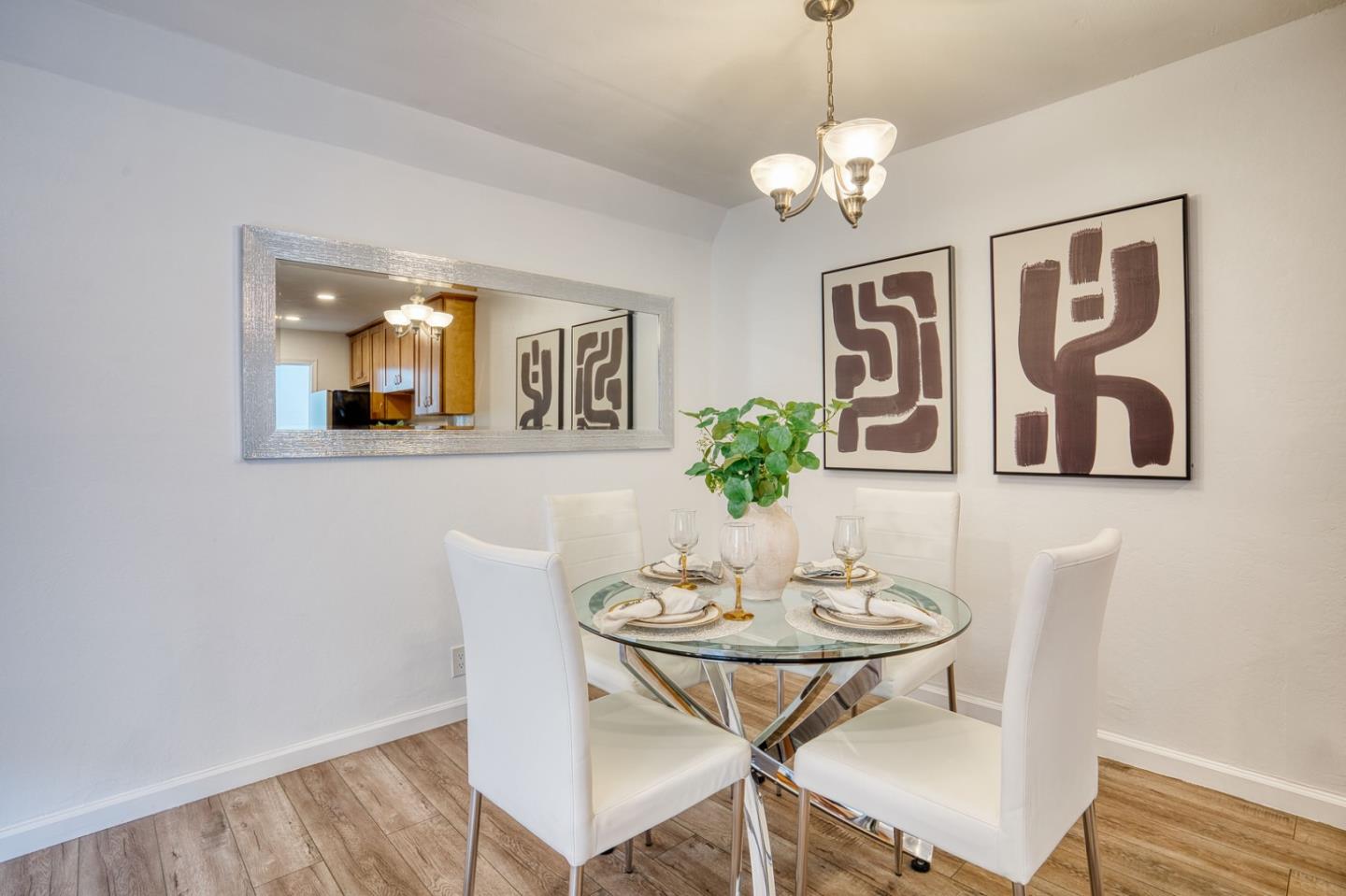 Detail Gallery Image 4 of 20 For 380 Auburn Way #10,  San Jose,  CA 95129 - 2 Beds | 1 Baths