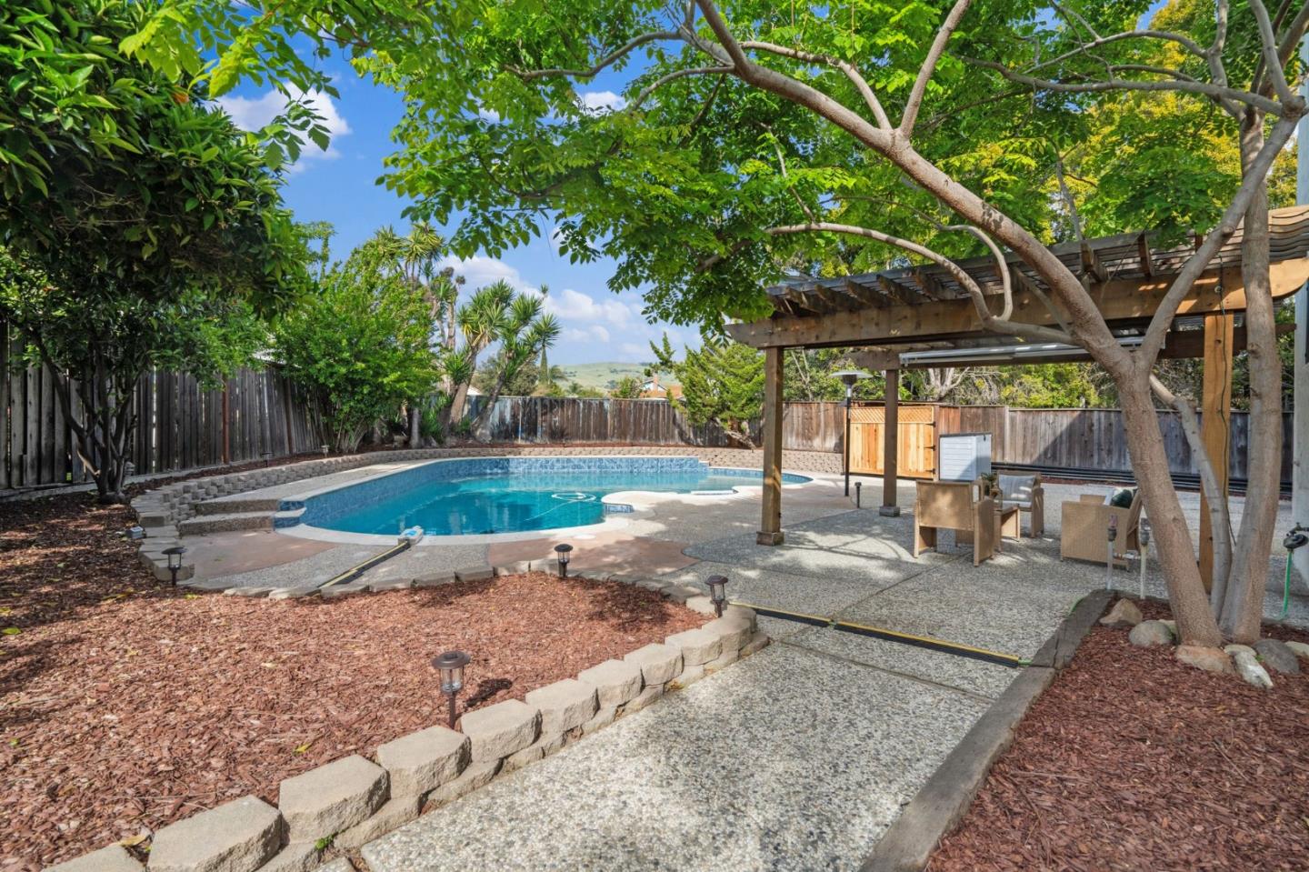 Detail Gallery Image 66 of 78 For 2813 Hostetter Rd, San Jose,  CA 95132 - 4 Beds | 3 Baths