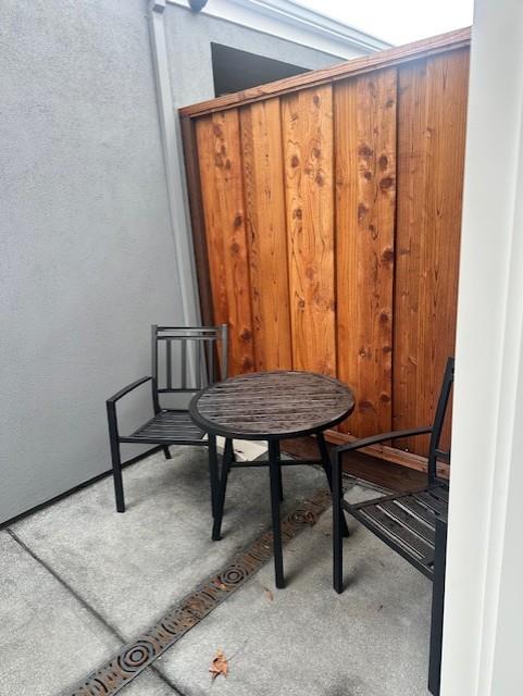 Detail Gallery Image 26 of 26 For 843a Southampton Dr a,  Palo Alto,  CA 94303 - 2 Beds | 2 Baths