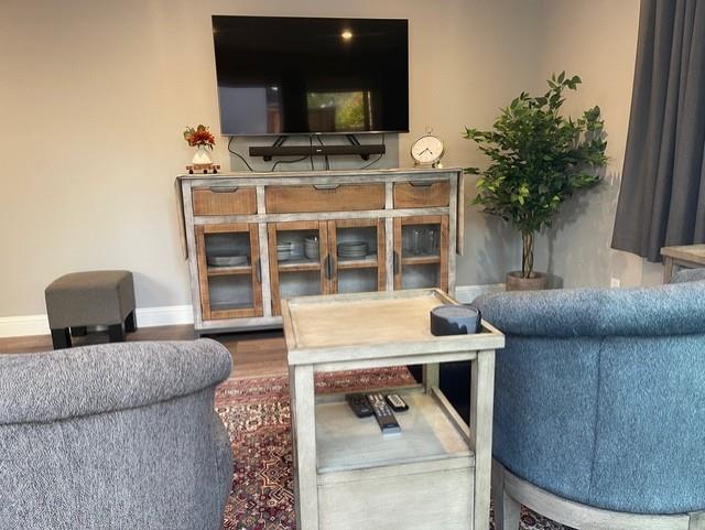 Detail Gallery Image 9 of 26 For 843a Southampton Dr a,  Palo Alto,  CA 94303 - 2 Beds | 2 Baths