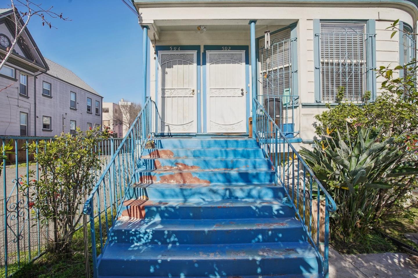 Detail Gallery Image 2 of 43 For 592 22nd St, Oakland,  CA 94612 - – Beds | – Baths