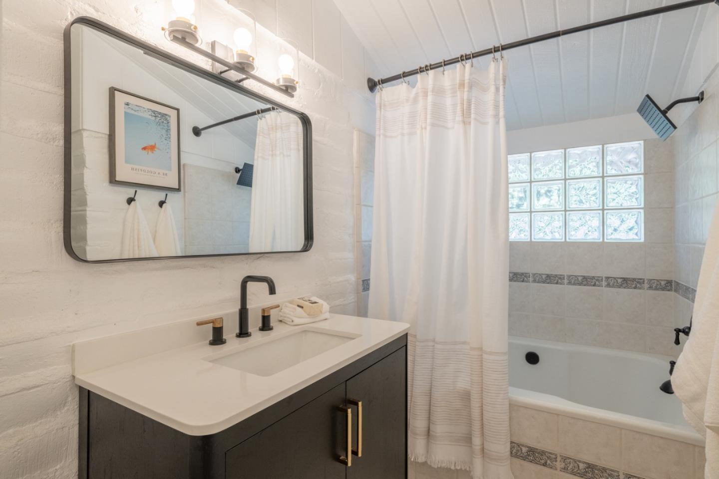 Detail Gallery Image 21 of 56 For 187 Ford Road, Carmel Valley,  CA 93924 - 4 Beds | 3 Baths