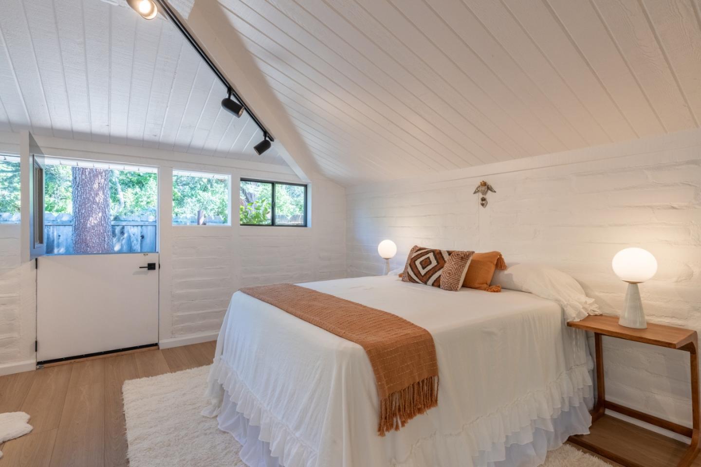 Detail Gallery Image 33 of 56 For 187 Ford Road, Carmel Valley,  CA 93924 - 4 Beds | 3 Baths