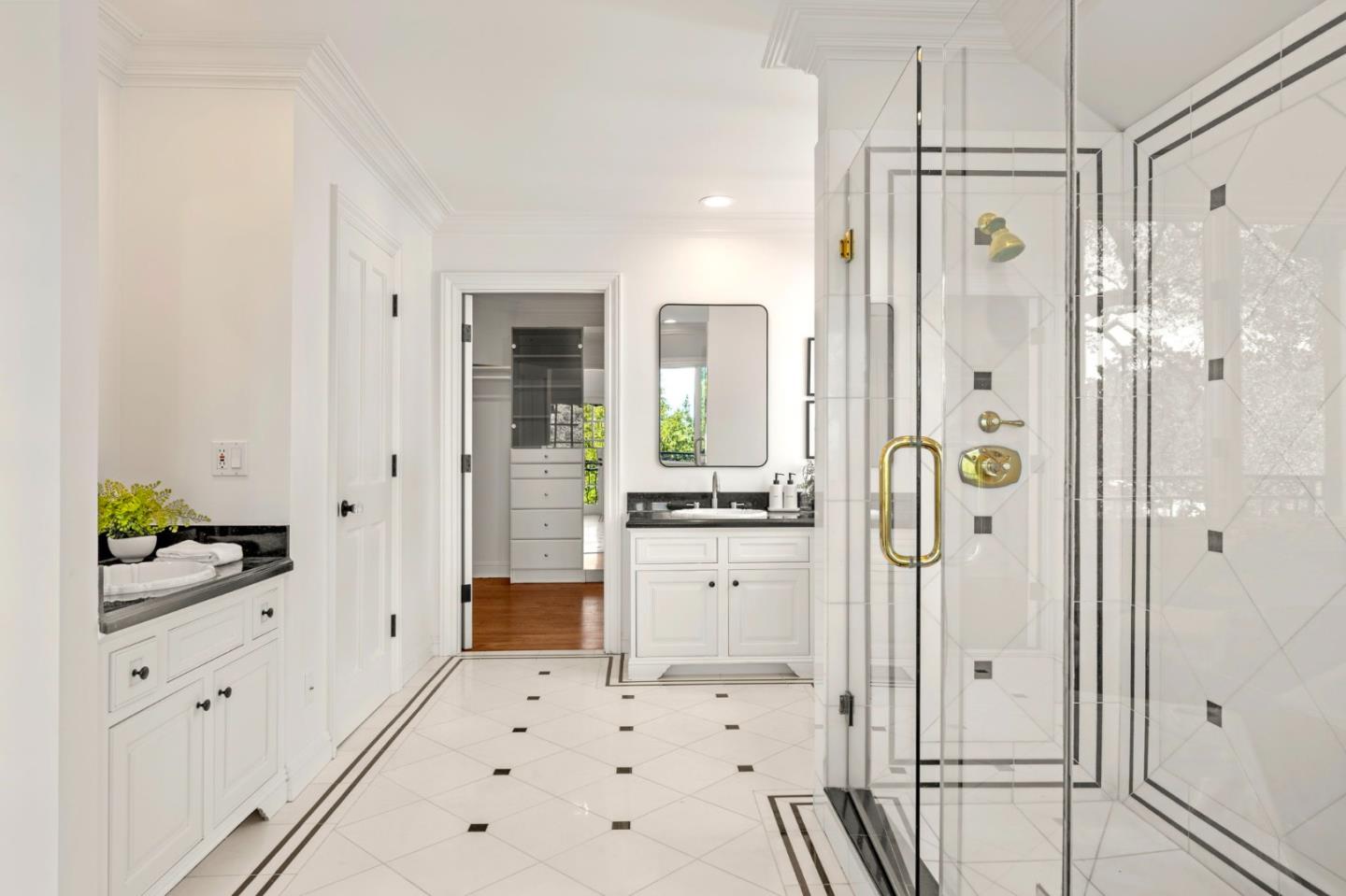 Detail Gallery Image 64 of 191 For 760 Chateau Dr, Hillsborough,  CA 94010 - 6 Beds | 8 Baths
