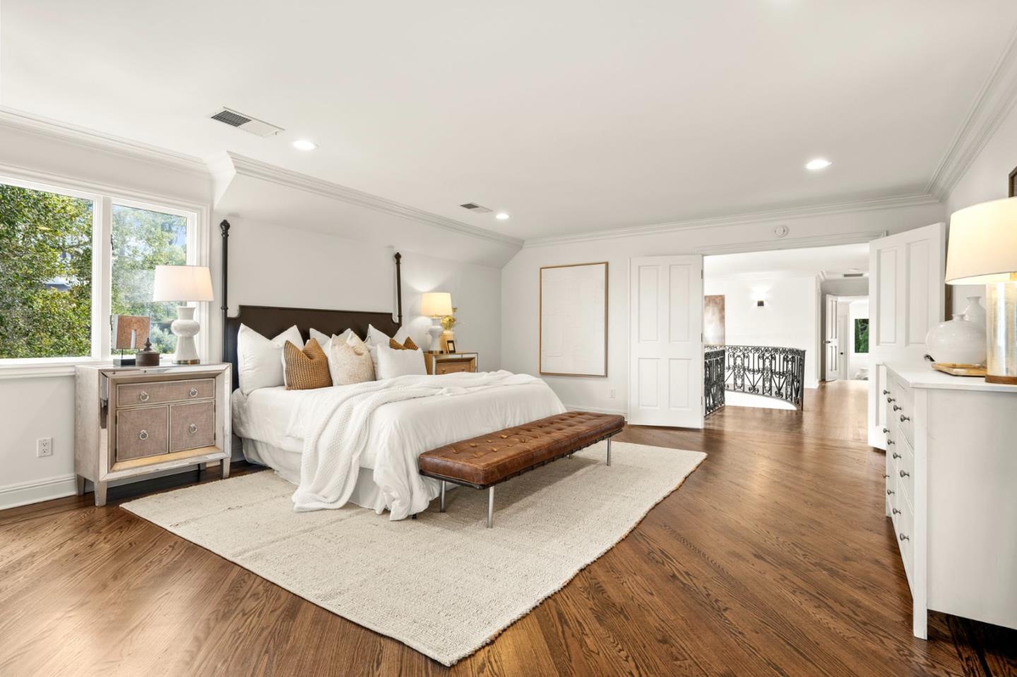 Detail Gallery Image 73 of 191 For 760 Chateau Dr, Hillsborough,  CA 94010 - 6 Beds | 8 Baths