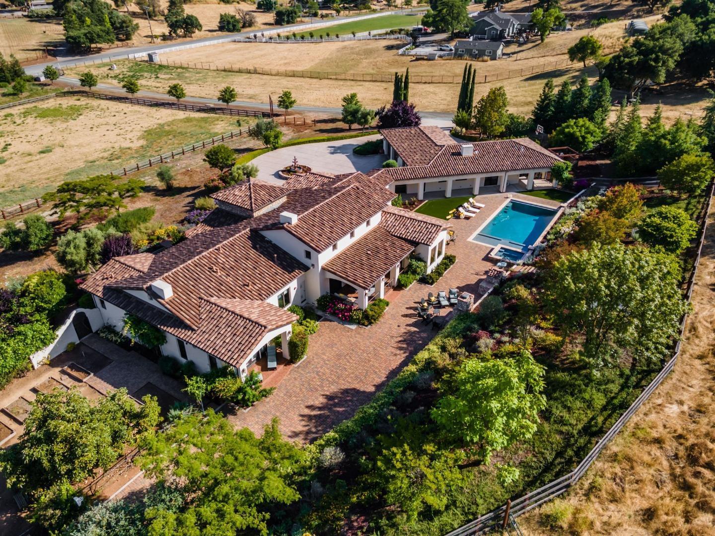 Detail Gallery Image 2 of 78 For 1605 W Edmundson Ave, Morgan Hill,  CA 95037 - 5 Beds | 5/1 Baths
