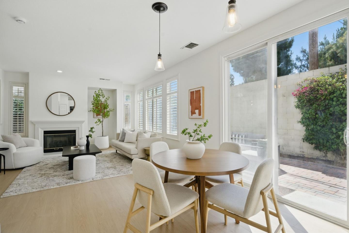 Detail Gallery Image 13 of 55 For 1145 Arabelle Way, San Jose,  CA 95132 - 4 Beds | 2/1 Baths