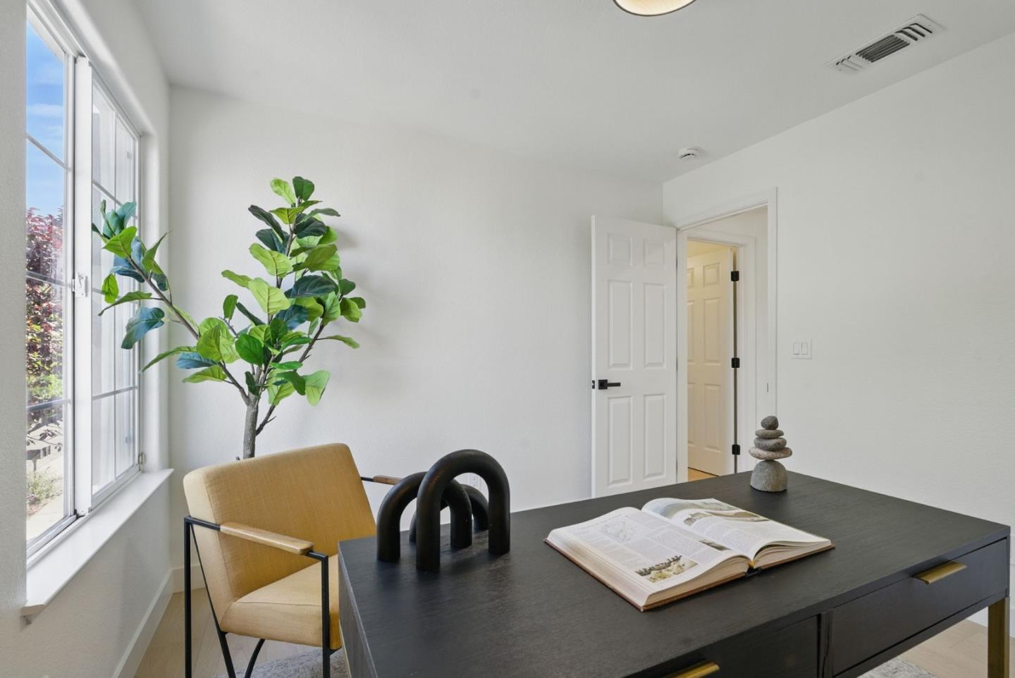 Detail Gallery Image 26 of 55 For 1145 Arabelle Way, San Jose,  CA 95132 - 4 Beds | 2/1 Baths