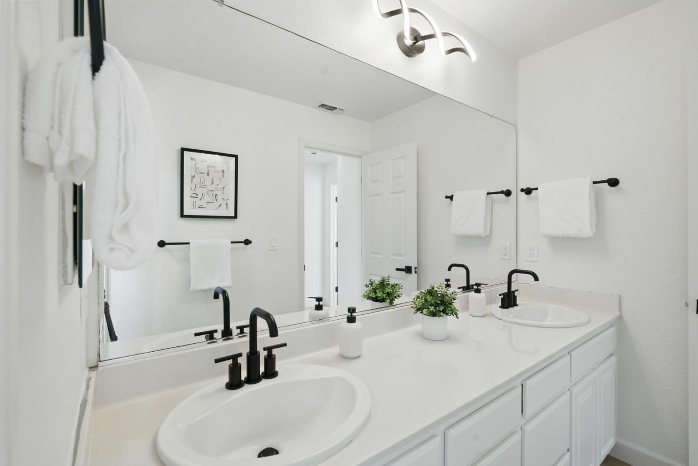 Detail Gallery Image 35 of 55 For 1145 Arabelle Way, San Jose,  CA 95132 - 4 Beds | 2/1 Baths