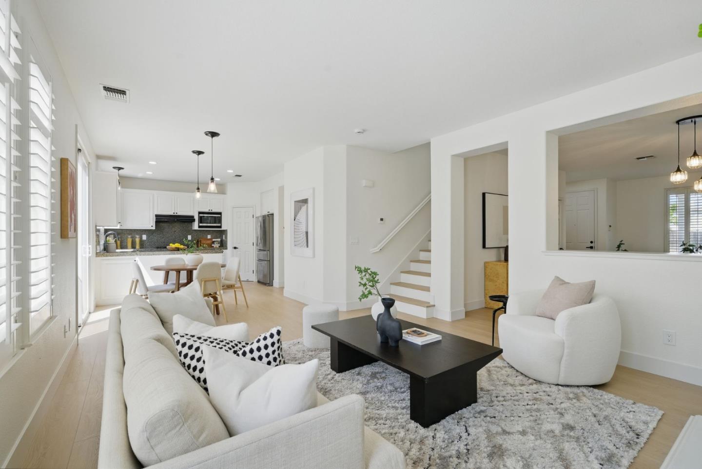 Detail Gallery Image 7 of 55 For 1145 Arabelle Way, San Jose,  CA 95132 - 4 Beds | 2/1 Baths