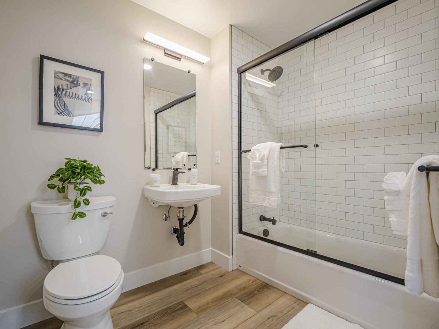 Detail Gallery Image 15 of 31 For 116 Aptos Village Way #3,  Aptos,  CA 95003 - 2 Beds | 2 Baths