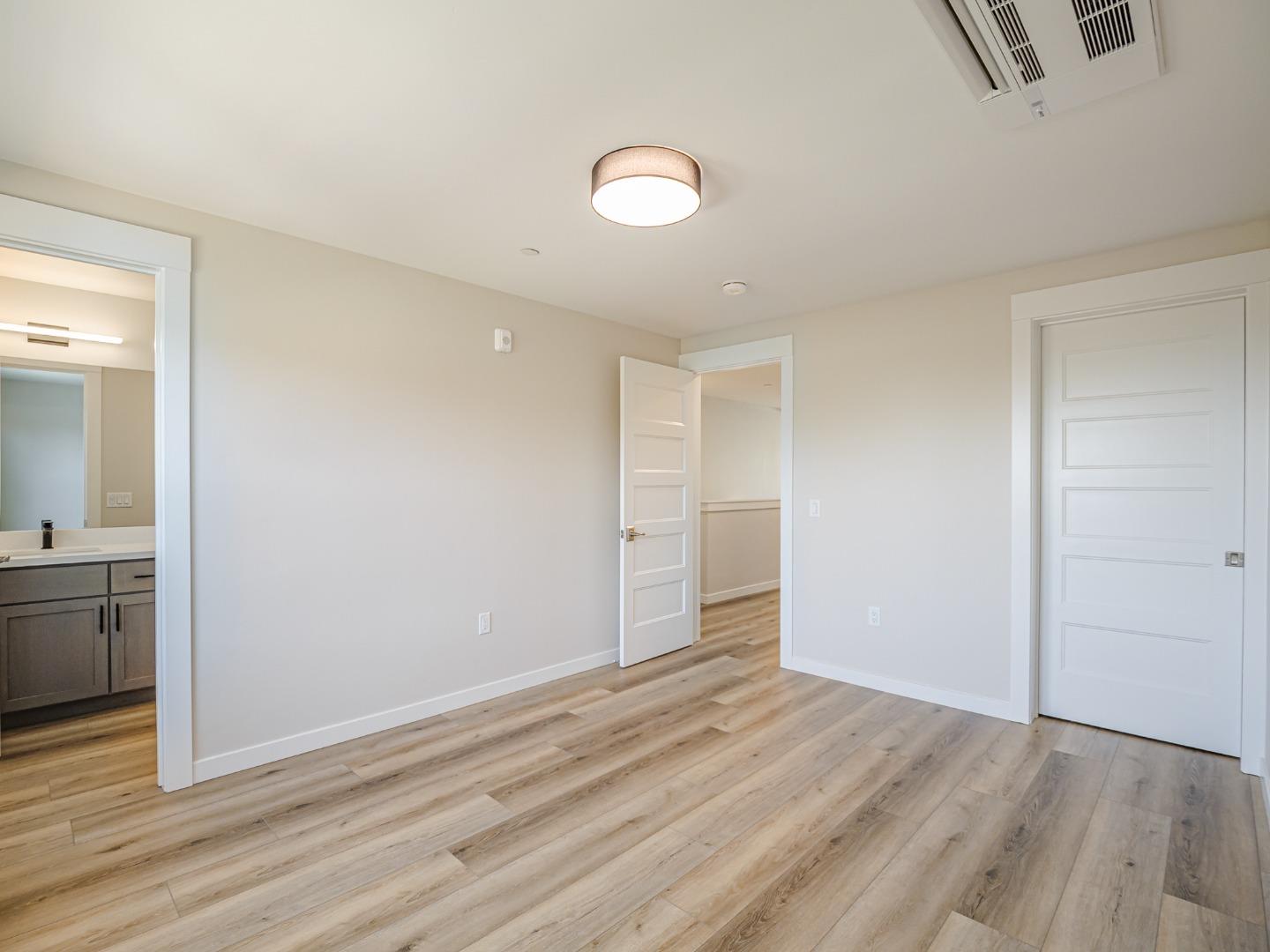 Detail Gallery Image 23 of 31 For 116 Aptos Village Way #3,  Aptos,  CA 95003 - 2 Beds | 2 Baths