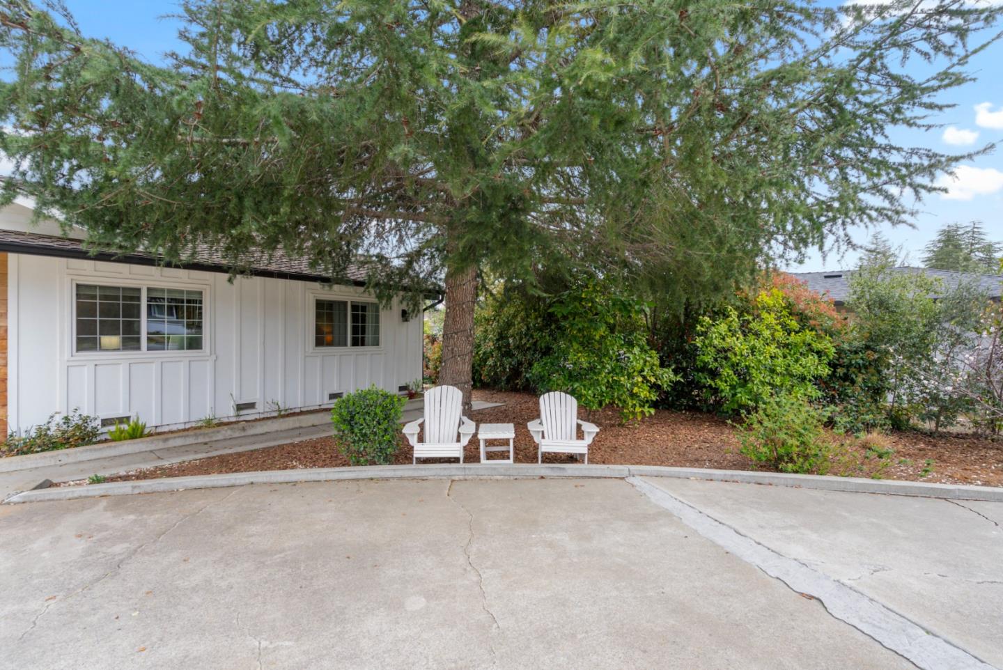 Detail Gallery Image 11 of 96 For 105 Rays Cir, Hollister,  CA 95023 - 4 Beds | 2/1 Baths