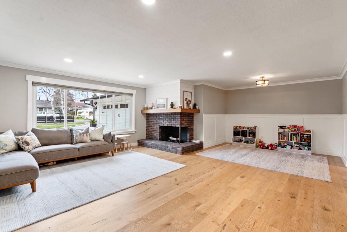 Detail Gallery Image 14 of 96 For 105 Rays Cir, Hollister,  CA 95023 - 4 Beds | 2/1 Baths