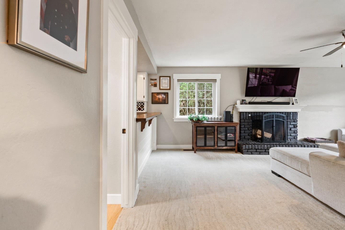 Detail Gallery Image 27 of 96 For 105 Rays Cir, Hollister,  CA 95023 - 4 Beds | 2/1 Baths