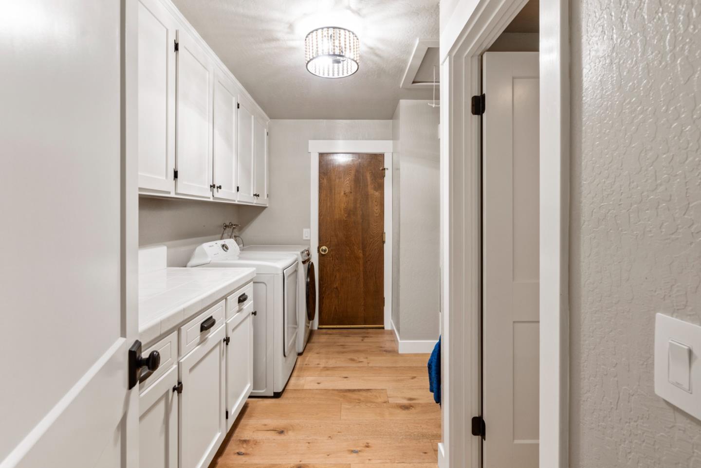 Detail Gallery Image 35 of 96 For 105 Rays Cir, Hollister,  CA 95023 - 4 Beds | 2/1 Baths