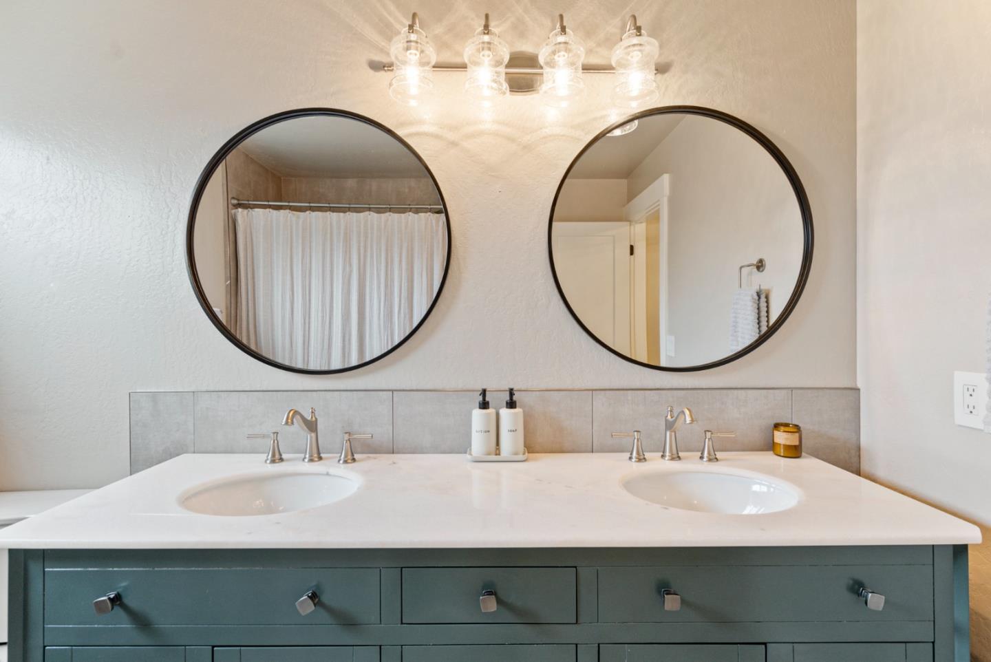 Detail Gallery Image 49 of 96 For 105 Rays Cir, Hollister,  CA 95023 - 4 Beds | 2/1 Baths