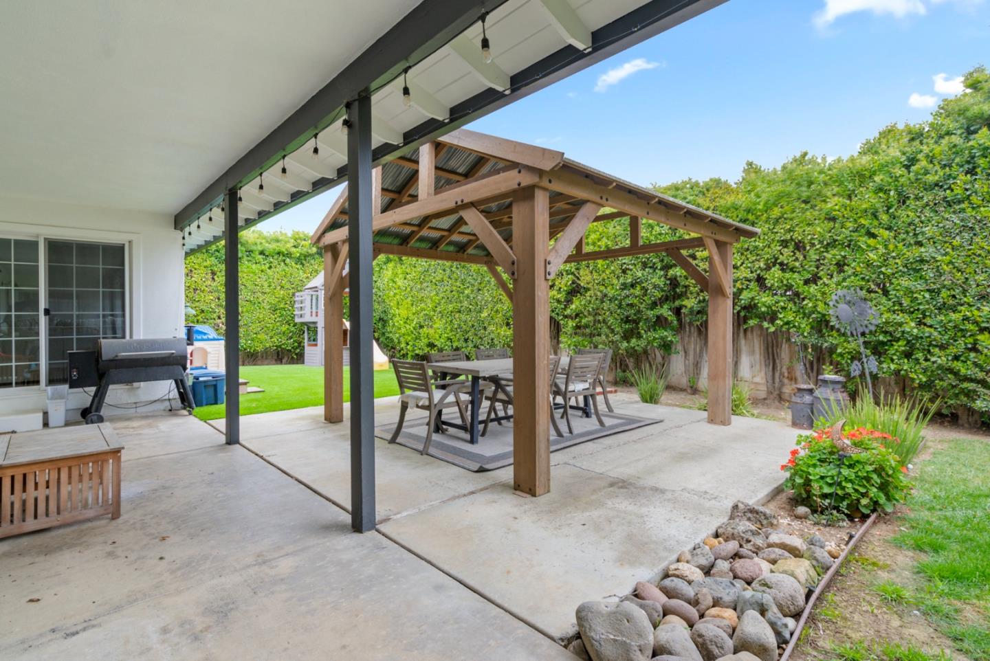 Detail Gallery Image 61 of 96 For 105 Rays Cir, Hollister,  CA 95023 - 4 Beds | 2/1 Baths