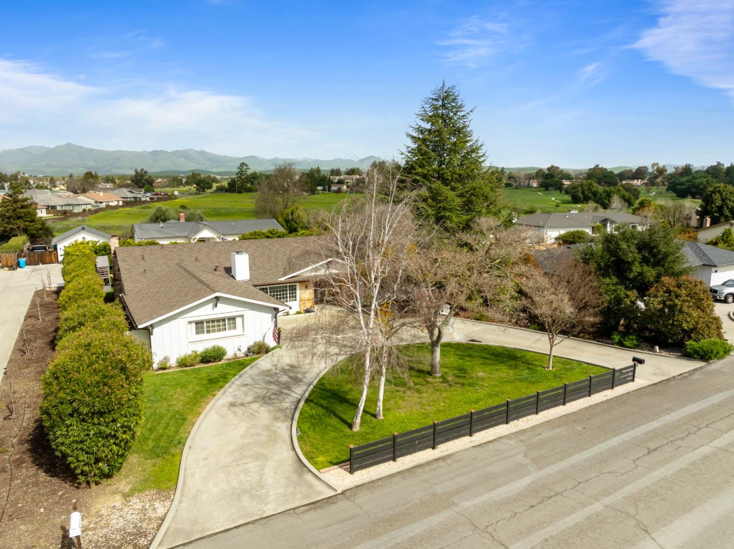 Detail Gallery Image 78 of 96 For 105 Rays Cir, Hollister,  CA 95023 - 4 Beds | 2/1 Baths