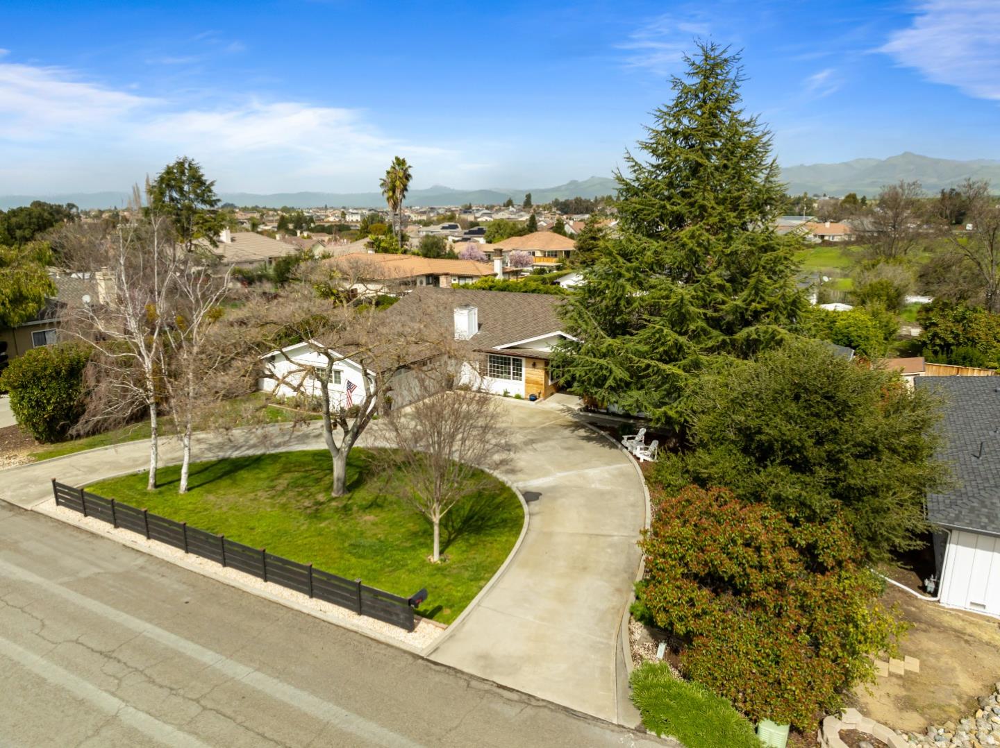 Detail Gallery Image 80 of 96 For 105 Rays Cir, Hollister,  CA 95023 - 4 Beds | 2/1 Baths