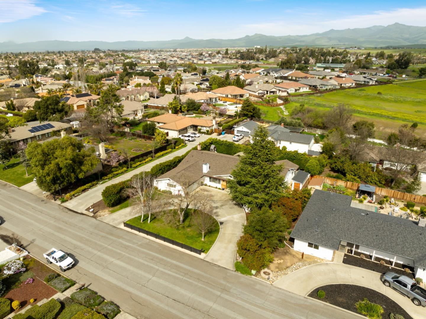 Detail Gallery Image 81 of 96 For 105 Rays Cir, Hollister,  CA 95023 - 4 Beds | 2/1 Baths