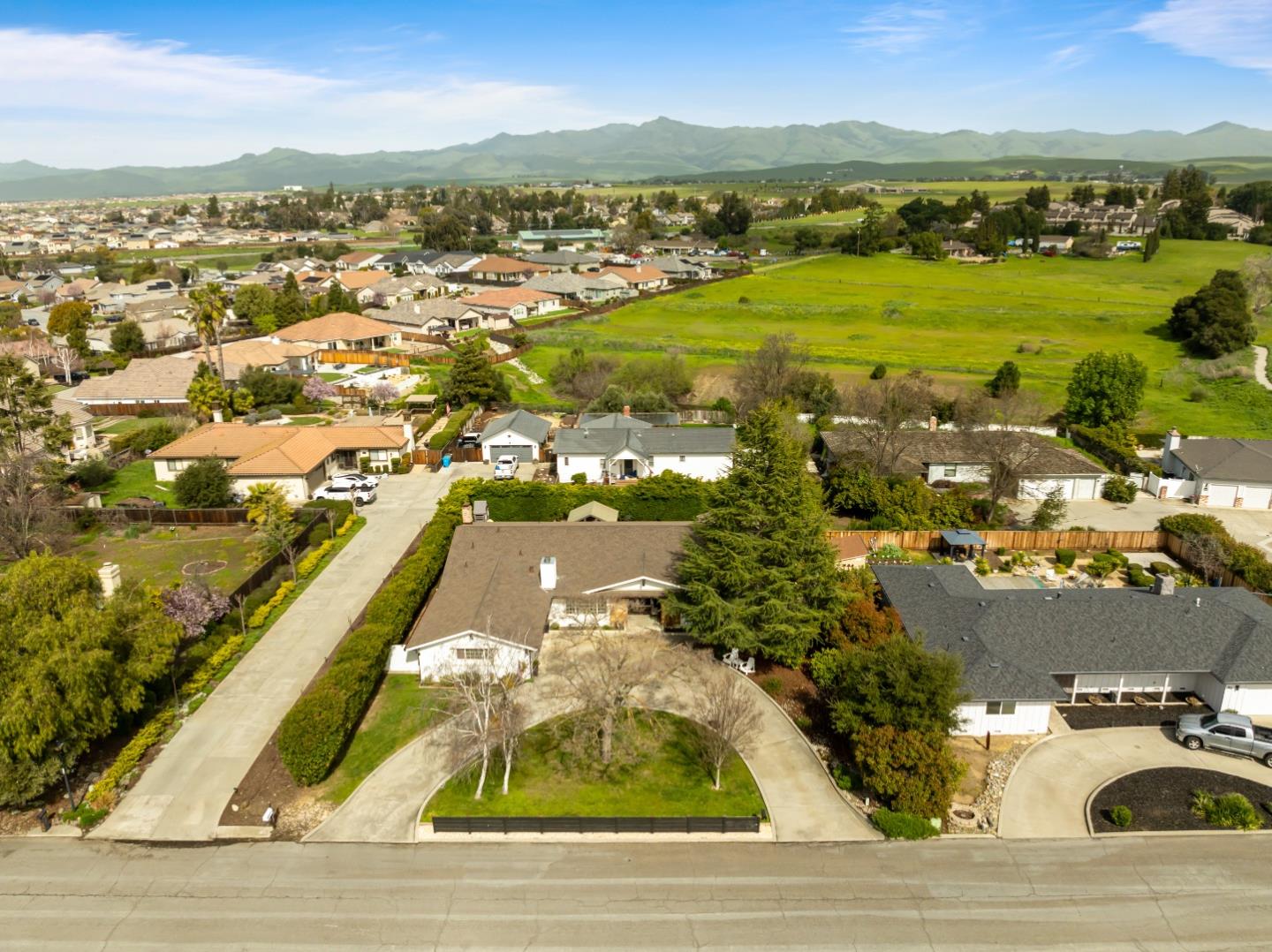 Detail Gallery Image 84 of 96 For 105 Rays Cir, Hollister,  CA 95023 - 4 Beds | 2/1 Baths