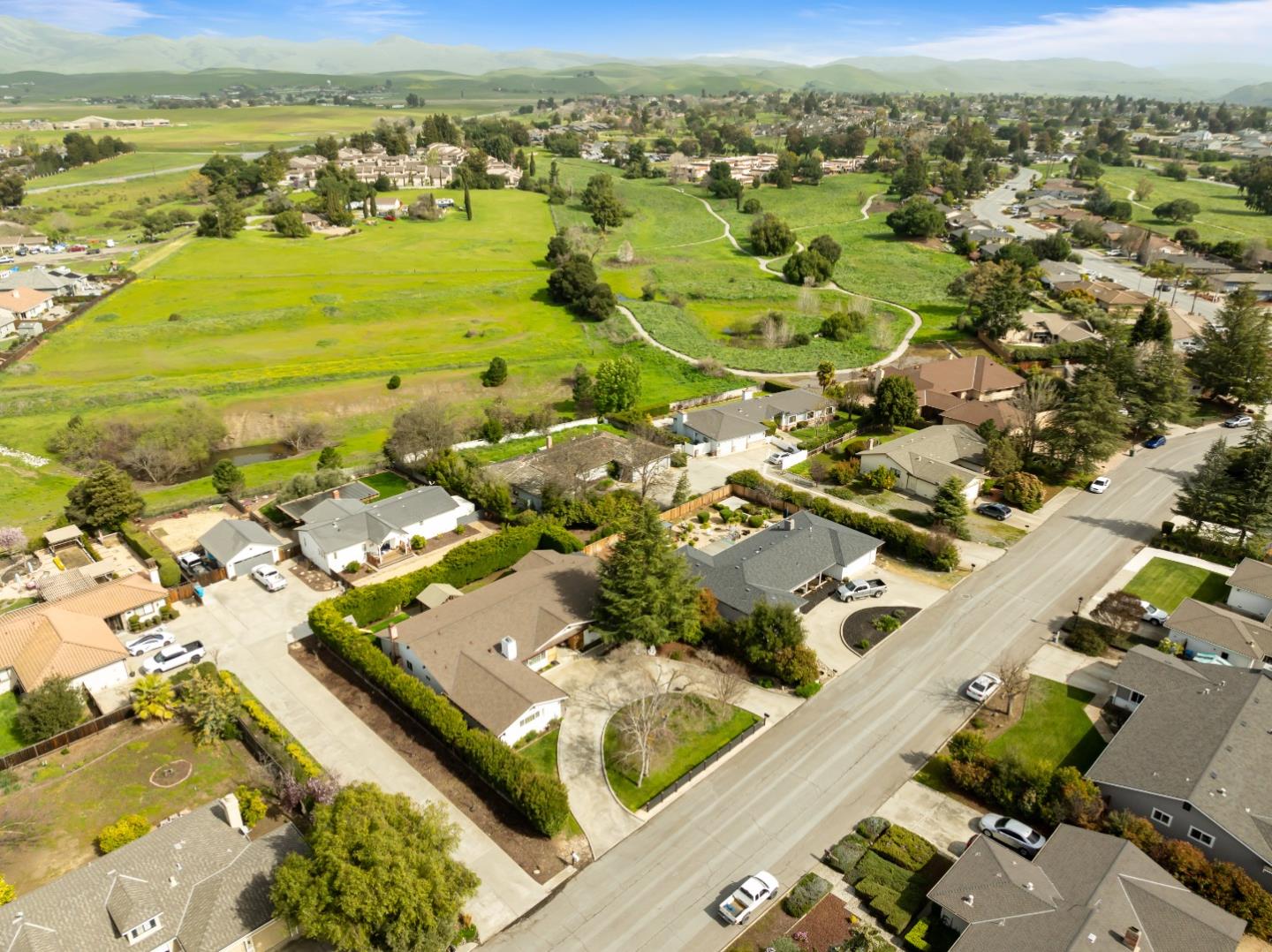 Detail Gallery Image 89 of 96 For 105 Rays Cir, Hollister,  CA 95023 - 4 Beds | 2/1 Baths
