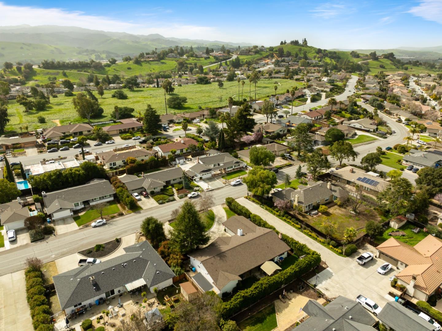 Detail Gallery Image 92 of 96 For 105 Rays Cir, Hollister,  CA 95023 - 4 Beds | 2/1 Baths