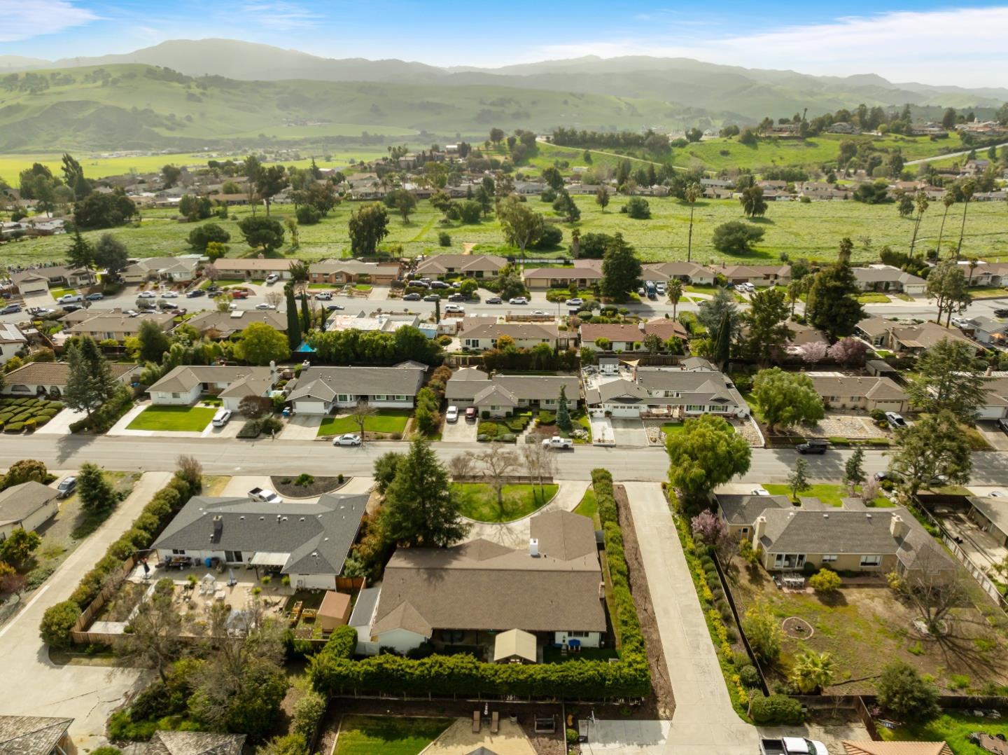Detail Gallery Image 93 of 96 For 105 Rays Cir, Hollister,  CA 95023 - 4 Beds | 2/1 Baths