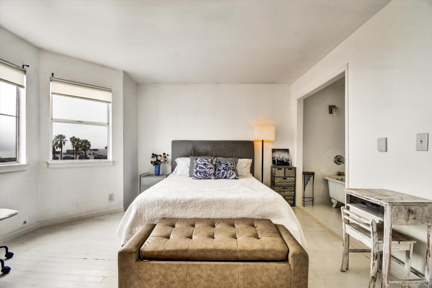 Detail Gallery Image 19 of 30 For 161 Cleo Rand Ln, San Francisco,  CA 94124 - 2 Beds | 1/1 Baths