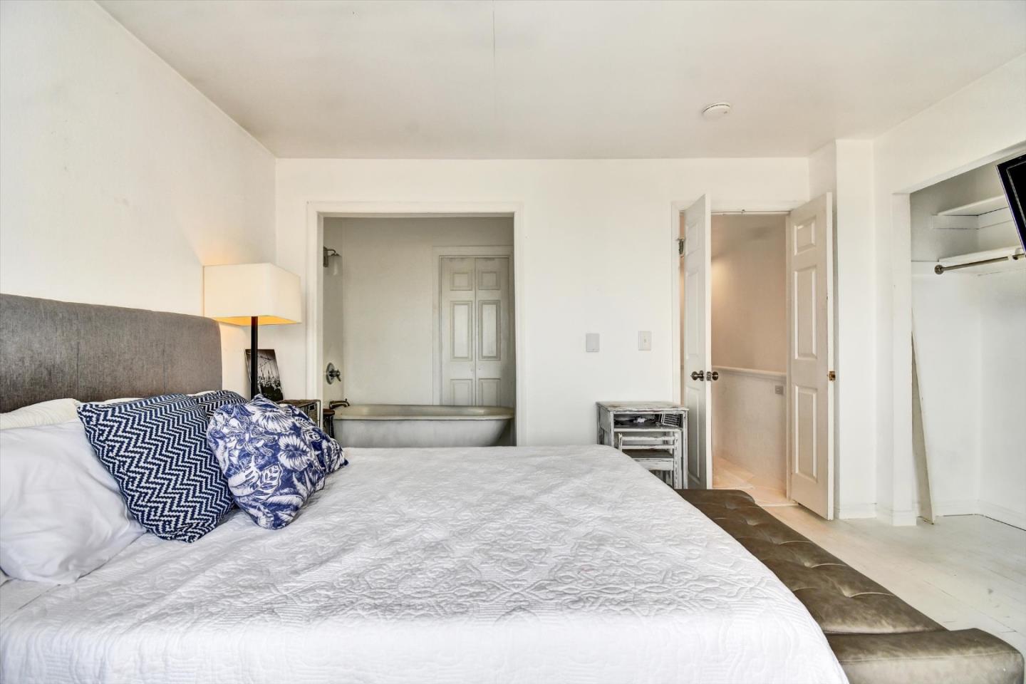 Detail Gallery Image 21 of 30 For 161 Cleo Rand Ln, San Francisco,  CA 94124 - 2 Beds | 1/1 Baths