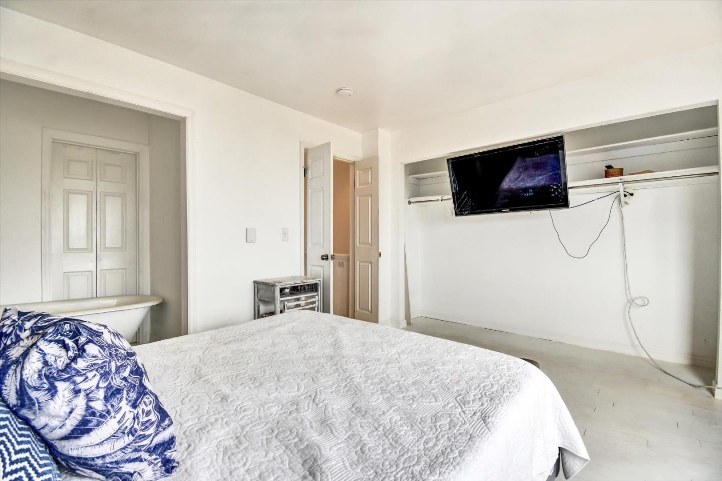 Detail Gallery Image 22 of 30 For 161 Cleo Rand Ln, San Francisco,  CA 94124 - 2 Beds | 1/1 Baths