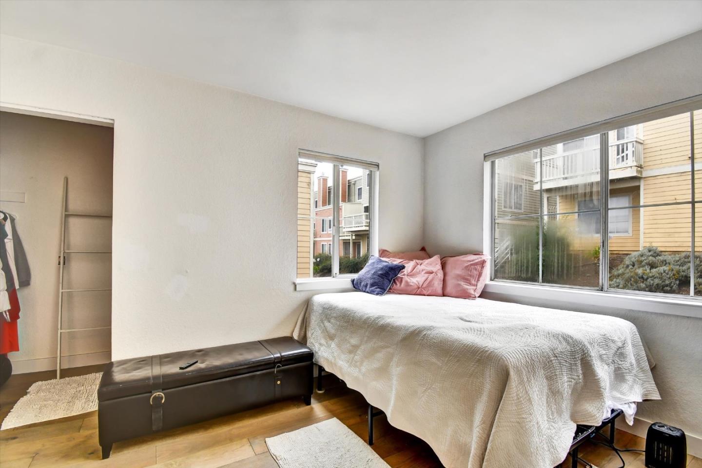 Detail Gallery Image 25 of 30 For 161 Cleo Rand Ln, San Francisco,  CA 94124 - 2 Beds | 1/1 Baths