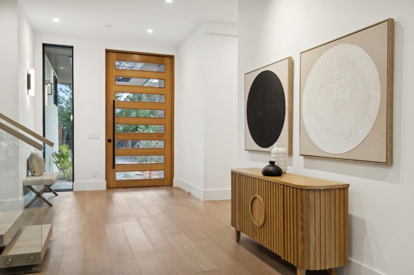Detail Gallery Image 2 of 56 For 399 Camino Al Lago, Menlo Park,  CA 94027 - 5 Beds | 6/1 Baths