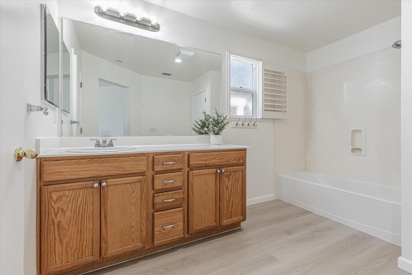 Detail Gallery Image 30 of 43 For 94 Pelican St, Brentwood,  CA 94513 - 3 Beds | 2/1 Baths