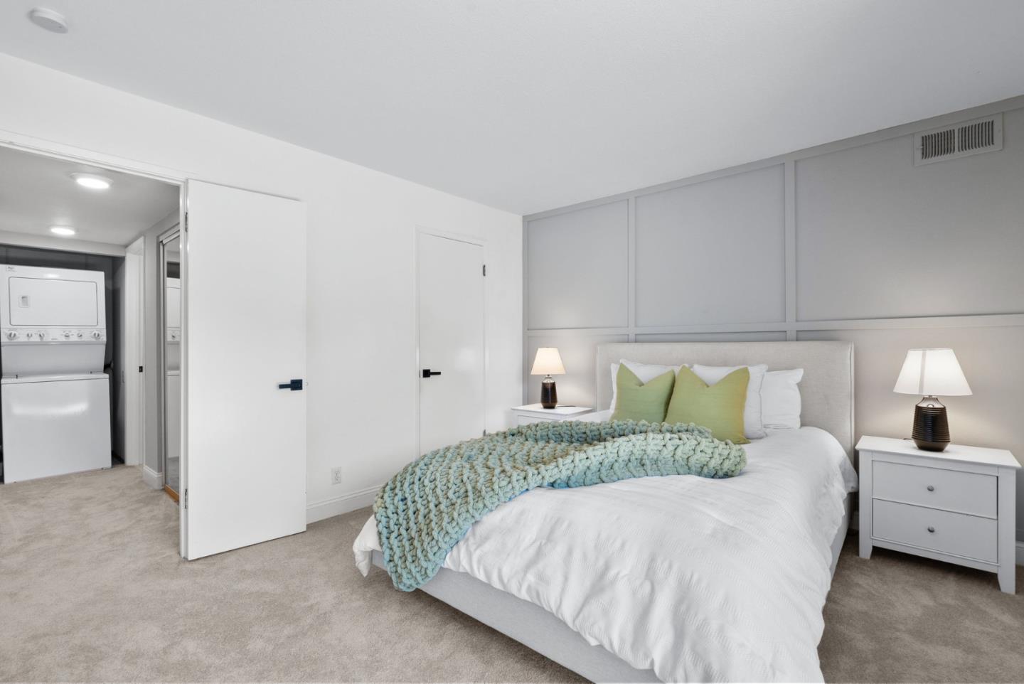 Detail Gallery Image 16 of 23 For 19309 Vineyard Ln, Saratoga,  CA 95070 - 1 Beds | 1 Baths