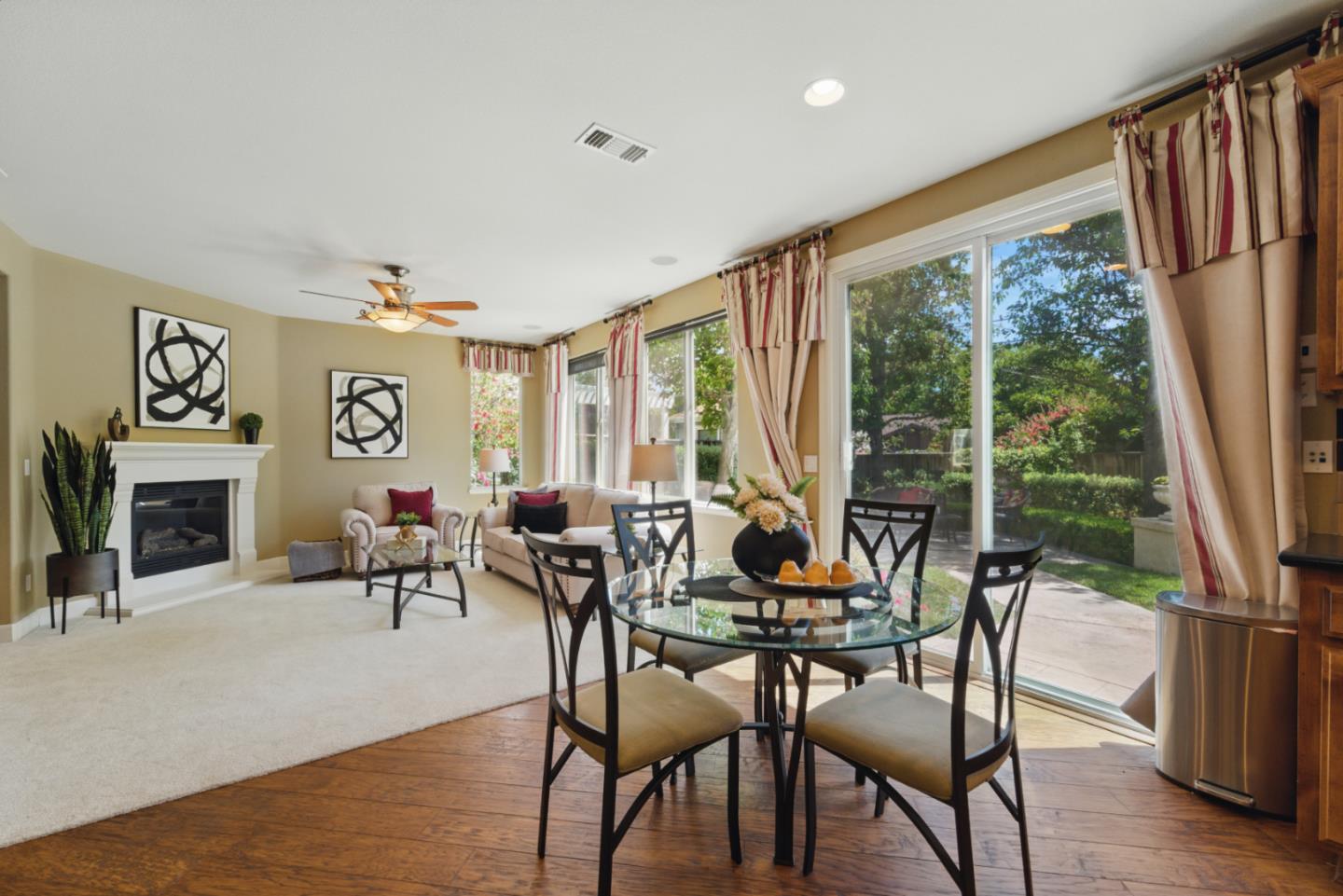 Detail Gallery Image 11 of 37 For 1353 Cristal Ct, San Jose,  CA 95127 - 4 Beds | 3 Baths